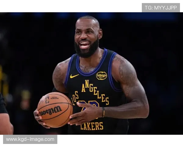 湖人惨遭火箭逆袭遭遇三连败 詹姆斯圣诞大战第九败总得分突破42447分